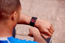 POLAR M600 - спортивные GPS часы